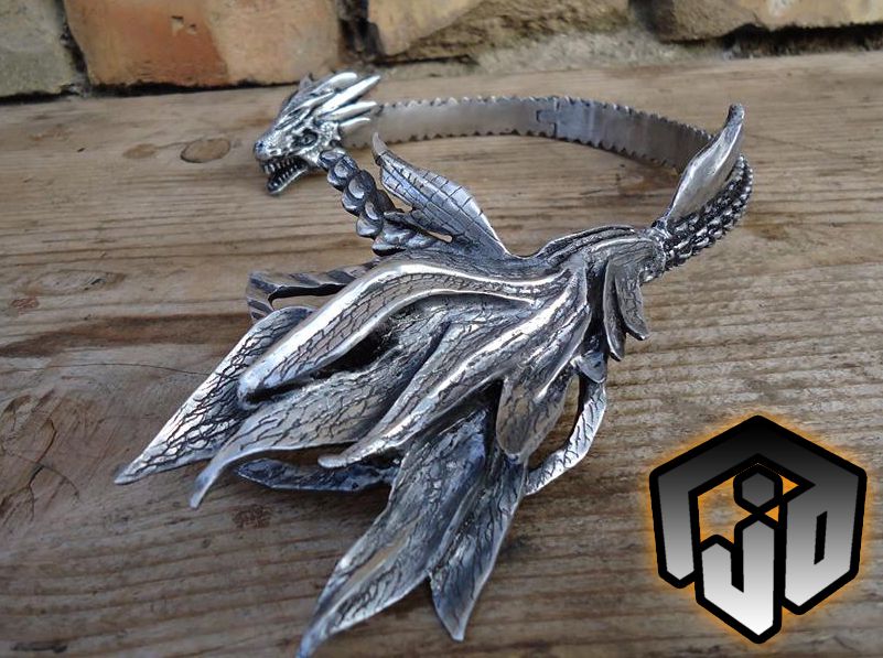 Dragon Necklace Game Of Thrones Khalessi Dragon Necklace Silver Dragon Necklace Daenerys Dragon Necklace Dragon Jewelry