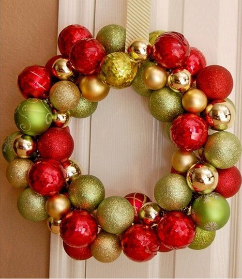 How To Make A Christmas Wreath