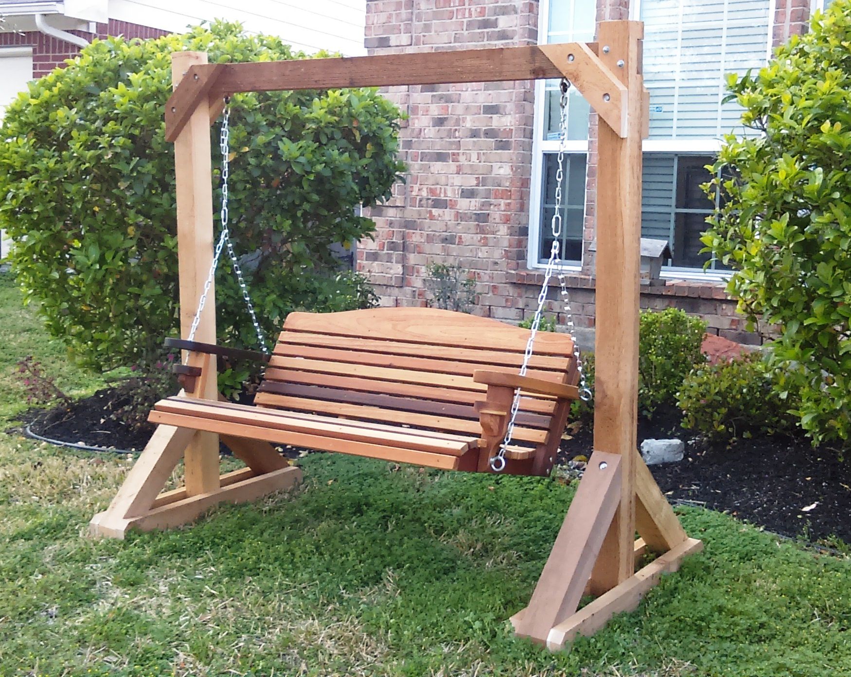 Garden swings with your own hands