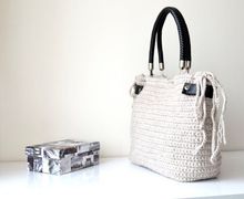 Cream / Beige Crocheted Handbag Celebrity Style,Crochet winter bag- shoulder bag- crochet bag-
