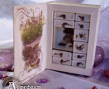 Lavender Book jewel-case