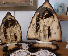 Hand Wood Burned Quartz Clock