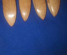 Light wood Tatting shuttles