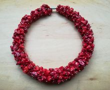 Red coral necklace