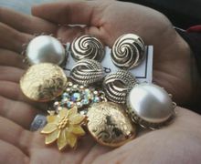 How To Make A Brooch Bouquet