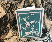 Holly's Gift papercutting template