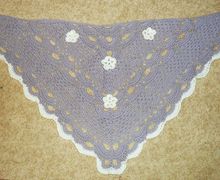 Hooked shawl
