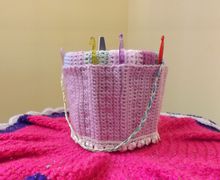 crochet hook & wool holder