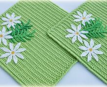"Meadow camomiles" set of pot holders