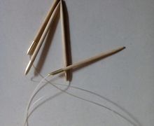Circular knitting needles