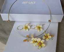 Gold choker Chunky Statement Bridal Flower choker earring and necklace set Plumeria wedding choker Frangipani Exotic Hawaiian Choker Beach
