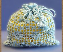 Crocheted giftbag