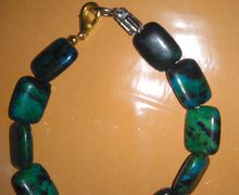 Green stone bracelet