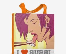 A shopper "I love sushi"