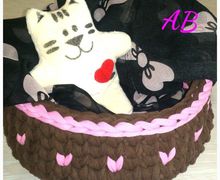 Basket with hearts