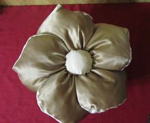 Decorative cushion