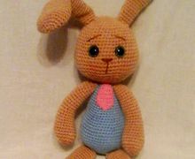 A knitted bunny