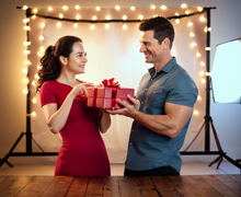 How to make a gift for 8 year anniversary