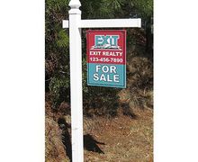 Durable & Maintenance-Free Vinyl Real Estate Sign Posts | Power Graphics