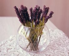 DIY lilac bouquet of beads