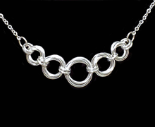 5 mobius chainmaille necklace