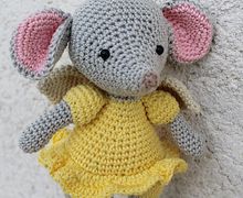 Baby mobile, yellow mouse mobile Animal nursery mobile, crib mobile girl, mouse with angel wings, baby nursery decor, yellow mobile, animal