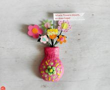 Pink Flower Vase Magnet