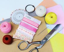 HANDMADE FELT BOOK FOR CHILDREN!