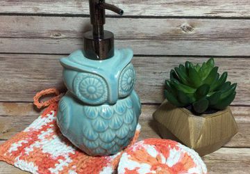 Set of 3 Facial Cleansing Pads and One wash Cloth made from 100% Cotton