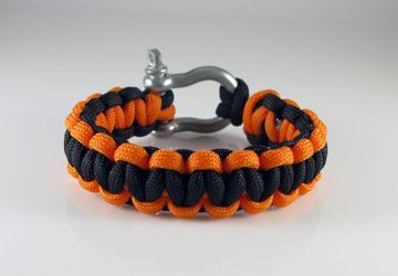 How To Make Paracord Bracelet