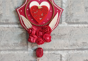 HAMSA WALL DECOR: A GOOD LUCK CHARM