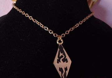 Skyrim Jewelry Silver - Golden Skyrim Necklace - Golden Skyrim Amulet - Skyrim Jewelry Golden - Skyrim Sigil Necklace - Skyrim Merchandise