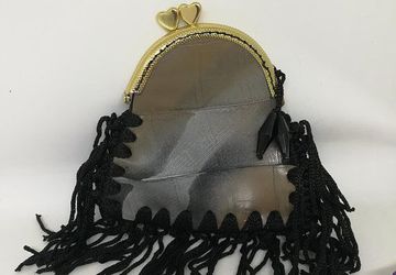 Coin Purse/InnerTube/Free Shipping!!!/Crochet Coin Purse/Metal Frame Clasp/Boho Purse/Makrame Yarn