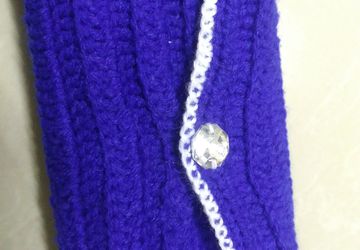 Hand made crochet woolen handbag