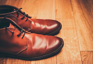 Guide: How to polish shoes like a military?