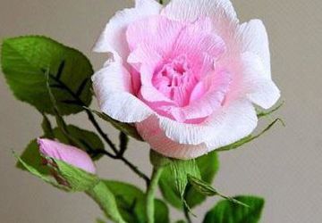 DIY flower bouquet with candies