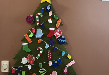 Felt Christmas Tree Decorating Activity