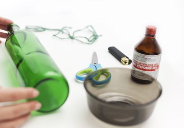 DIY Wine Bottle Vase