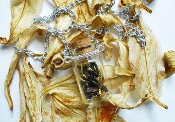 A pendant with dried flowers