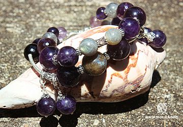 Wristlet with amethyst and labradorite