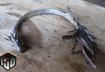 Dragon Necklace - Game Of Thrones - Khalessi Dragon Necklace - Silver Dragon Necklace - Daenerys Dragon Necklace - Dragon Jewelry