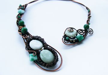 White jade necklace Statement necklace Wire wrap necklace Wire wrapped jewelry Open necklace Collar necklace modern wire jewelry Green Jade