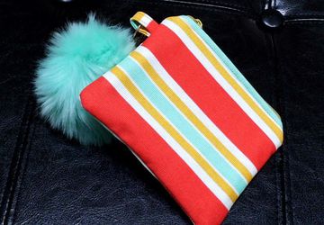 Key Fob Wallet, Small Minimalist Fabric Wallet, Red Small Pouch, Keychain Wallet Pouch, Keychain Card Holder, Earbud Case