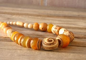 A necklace "A wild tenderness of spring savannah"