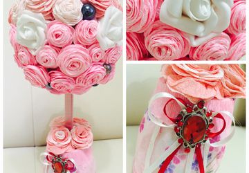 A topiary tree "Tenderness"