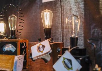 International Gift and Decoration