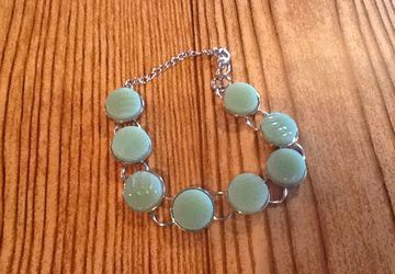 Jadeite bracelet made from broken china