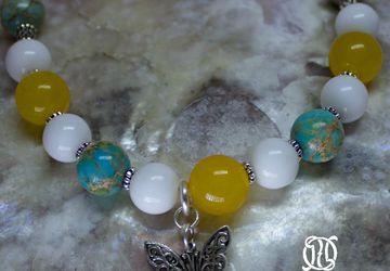 Wristlet with agate, jade and variscite