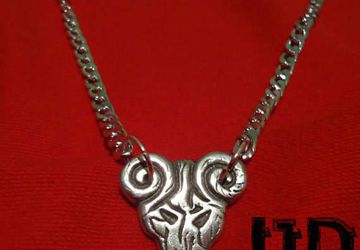 Pick Of Destiny Necklace - Guitar Pick Necklace Satan - Pick of Destiny Pendant - Tenaious D Pick - Devil Necklace - Demon Necklace - Gothic