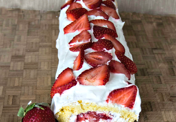 How to prepare a Strawberry Roll